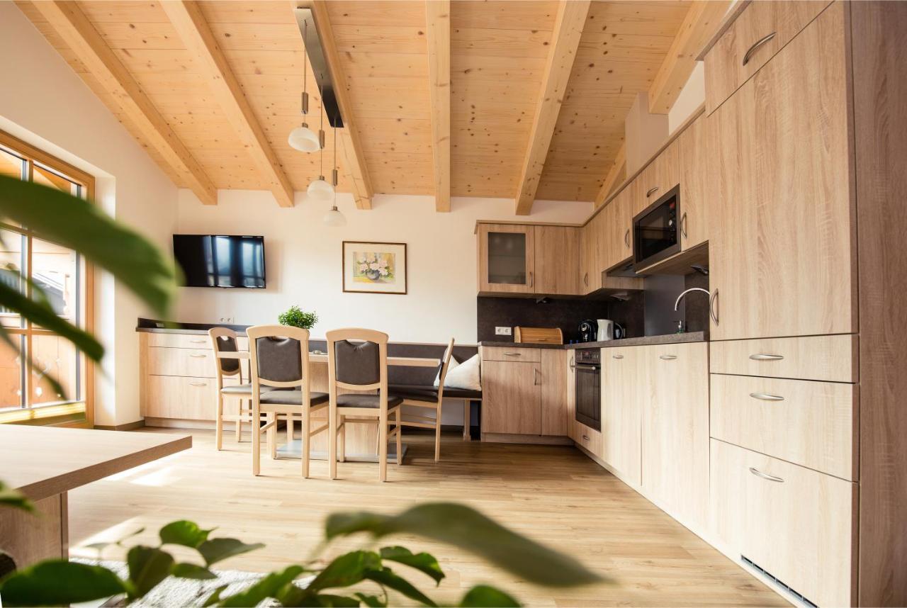 Appartemets Hauserbauer Kaprun Eksteriør bilde