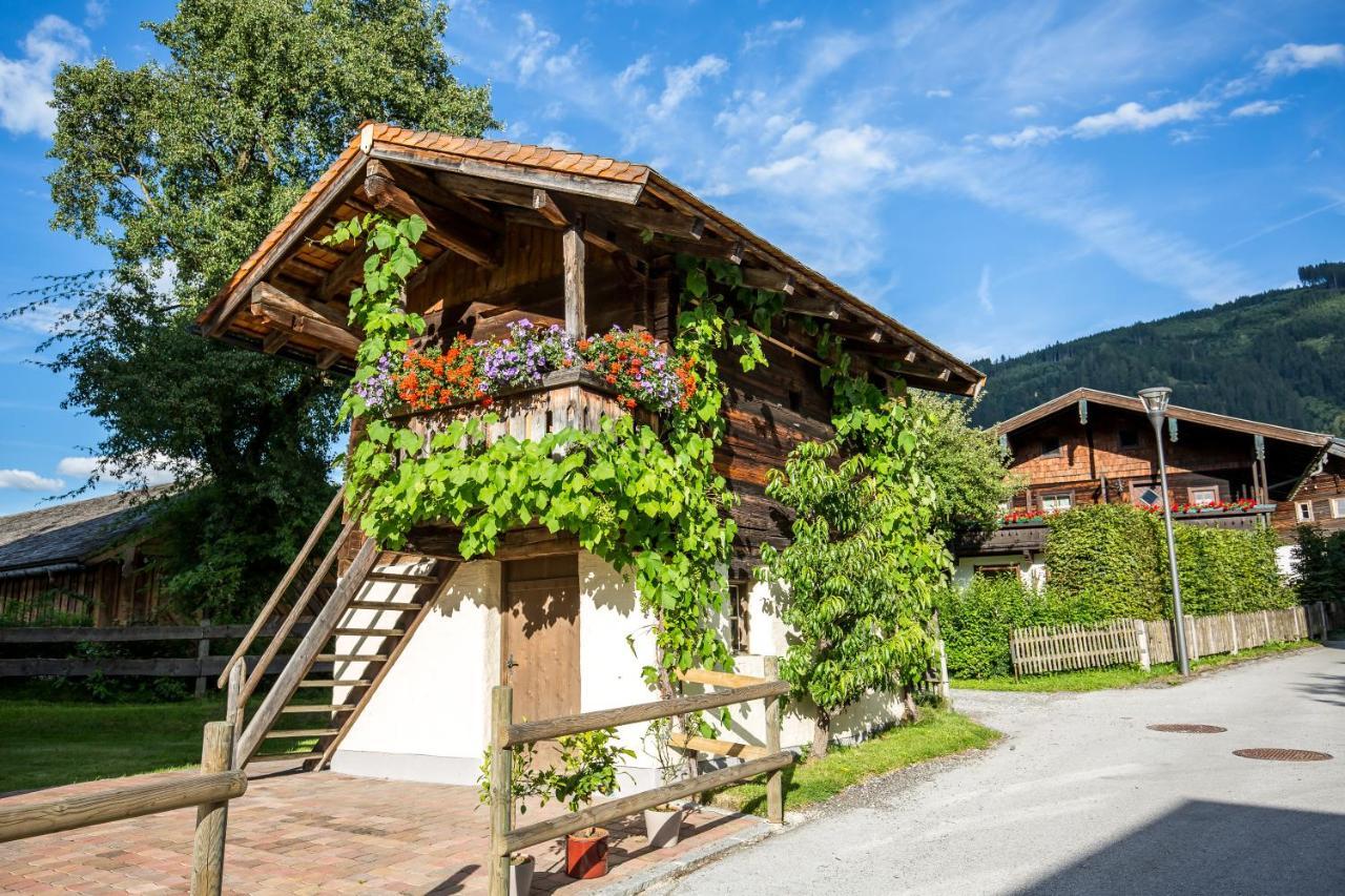 Appartemets Hauserbauer Kaprun Eksteriør bilde